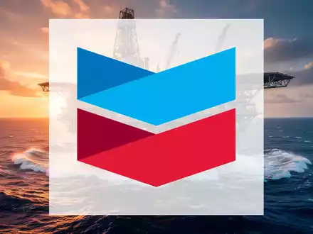 Moderne Offshore-Ölplattform bei Sonnenuntergang als Symbol für die Energiebranche. - Foto: über boerse-global.de