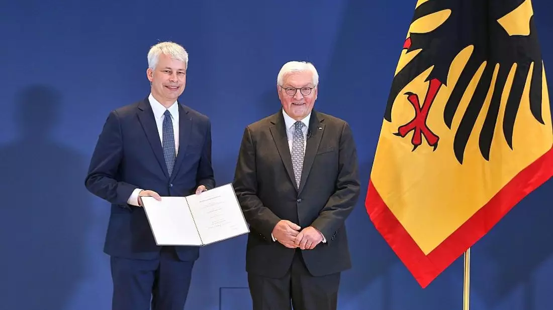 Herrenknecht unterstützt Auswechslung des Verkehrsministers
