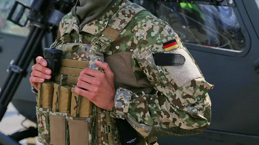 Wehrbeauftragter warnt vor überfüllten Stuben durch neue Ausrüstung