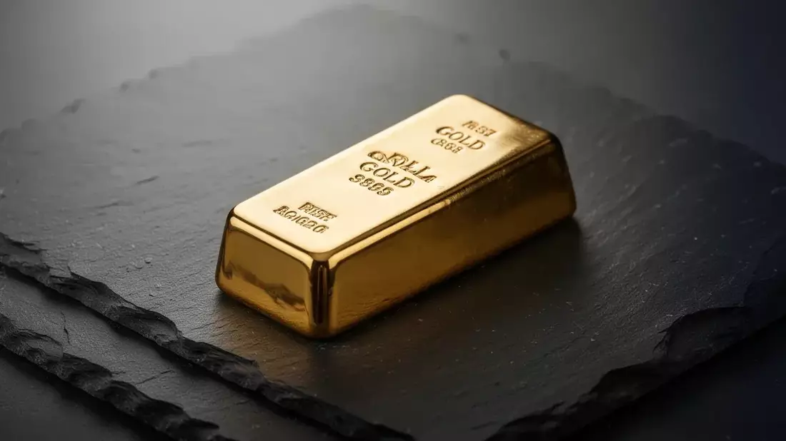 Gold Steadies Ahead of US CPI, Copper Hits Record, Oil Rises on Hormuz Tensions