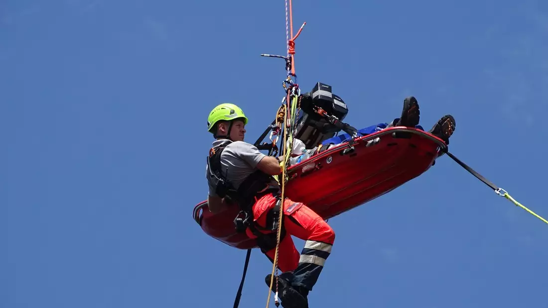 KFV-CW: Medizinischer Notfall in 170 Metern Höhe / Rettung an Windkraftanlage - Bild: presseportal.de