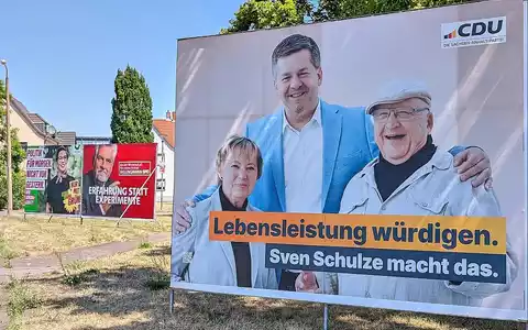 Wahlplakate vor der Landtagswahl in Sachsen-Anhalt (Archiv) - Foto: via dts Nachrichtenagentur