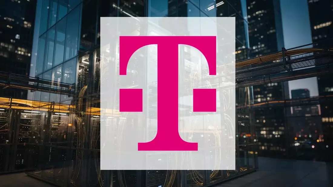 Deutsche Telekom Buyback Boost Fails to Halt Share Slide Amid Restructuring Doubts