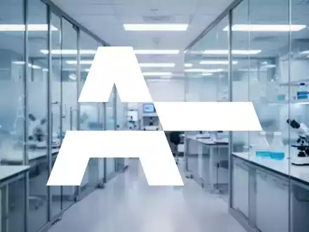 Modernes, steriles Laborumfeld für biotechnologische Forschung in professioneller, atmosphärischer Beleuchtung. - Foto: über boerse-global.de