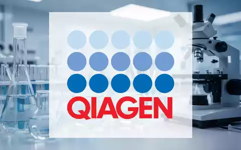 Moderne Laborumgebung mit medizinischen Instrumenten als Symbol für biotechnologische Innovation und regulatorischen Erfolg. - Foto: über boerse-global.de