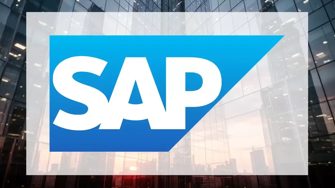 SAP Stock Rally Persists: Technicals Signal Overbought, BlackRock Stake Grows