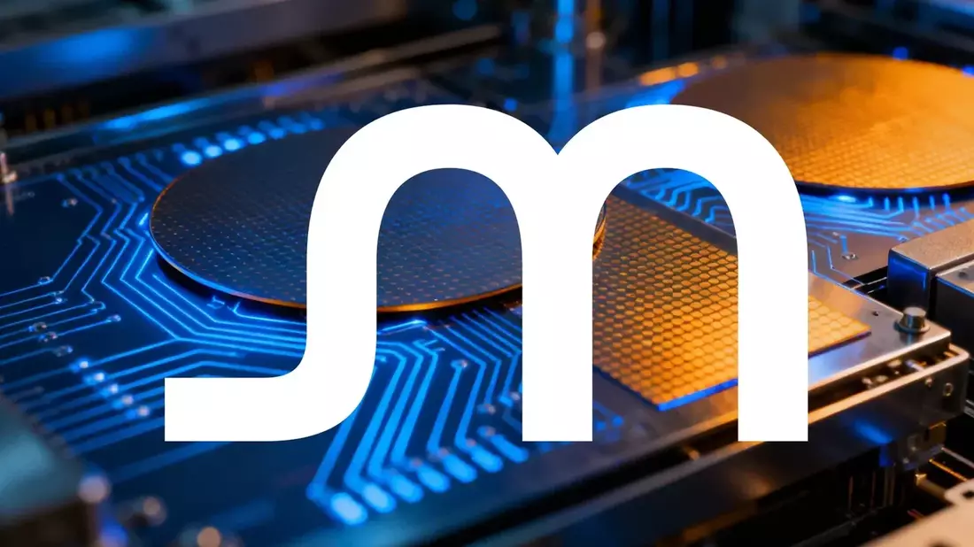 Micron Stock: Cyclical Peak or AI Supercycle? Wall Street Split