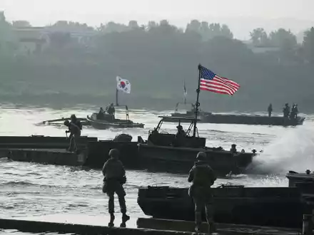 Jedes Jahr führen Streitkräfte Südkoreas und der USA gemeinsame Militärübungen durch. (Archivbild) - Foto: Lee Jin-man/AP/dpa