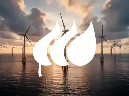 Moderne Offshore-Windkraftanlagen bei Sonnenuntergang über dem Meer als Symbol für nachhaltige Energiewirtschaft. - Foto: über boerse-global.de