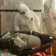 Ein Ebola-Patient wird in einem Gesundheitszentrum der Provinz Ituri behandelt. (Archivbild) - Bild: Moses Sawasawa/AP/dpa