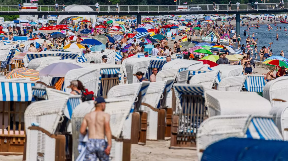 Die Übernachtungszahlen waren im Juni leicht rückläufig. (Archivbild) - Bild: Markus Scholz/dpa