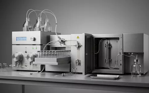 Fotorealistische Studioaufnahme von Chromatograph zum Thema Chromatograph, ISIN US00846U1016, klare Lichtfuehrung, sachlich dargestellt - Foto: THN