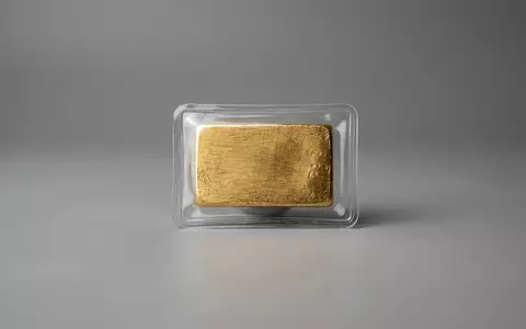 Fotorealistische Studioaufnahme von Goldbarren zum Thema Xetra Gold, ISIN DE0005810055, klare Lichtfuehrung - Foto: THN