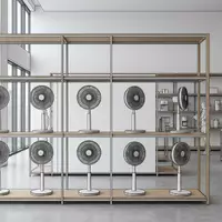 Architektur-Render im Elektrofachmarkt mit Standventilator zum Thema Honeywell Ventilator, ISIN US4385161066, neutrales Tageslicht - Foto: THN