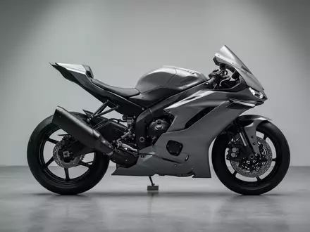 Fotorealistische Studioaufnahme von Supersport-Motorrad zum Thema Kawasaki Ninja, ISIN JP3224200000, klare Lichtfuehrung - Foto: THN