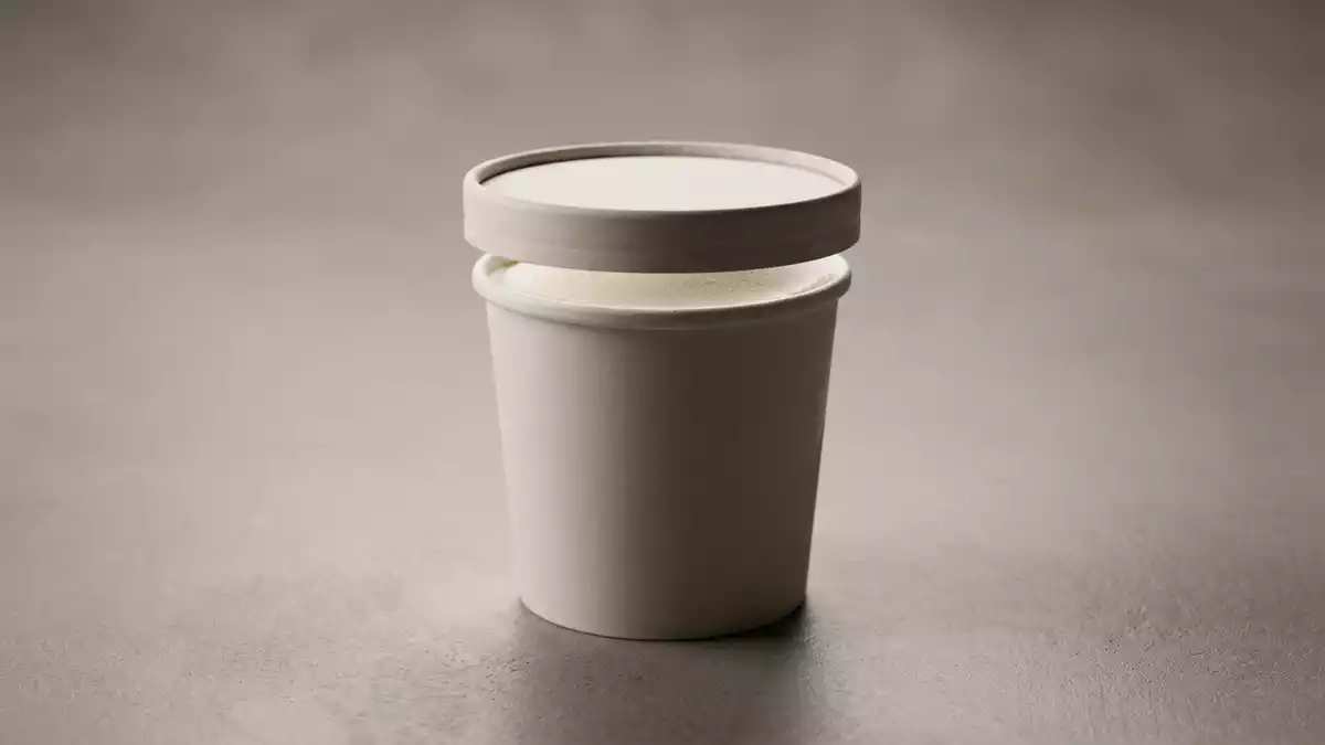 Fotorealistische Studioansicht von Speiseeis in neutraler Produktdarstellung, neutral