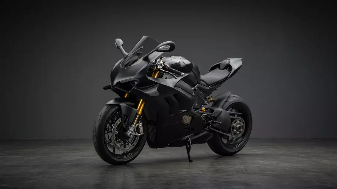 Fotorealistische Studioansicht von Sportmotorrad in neutraler Produktdarstellung