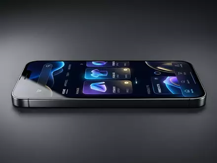 Fotorealistische Studioaufnahme von Einkaufs-Smartphone zum Thema Temu App, ISIN US72352L1061, klare Lichtfuehrung - Foto: THN