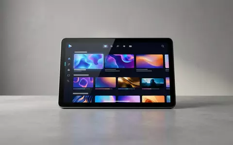 Fotorealistische Studioaufnahme von Streaming-App zum Thema RTL+ Abo, ISIN LU0061462528, klare Lichtfuehrung - Foto: THN