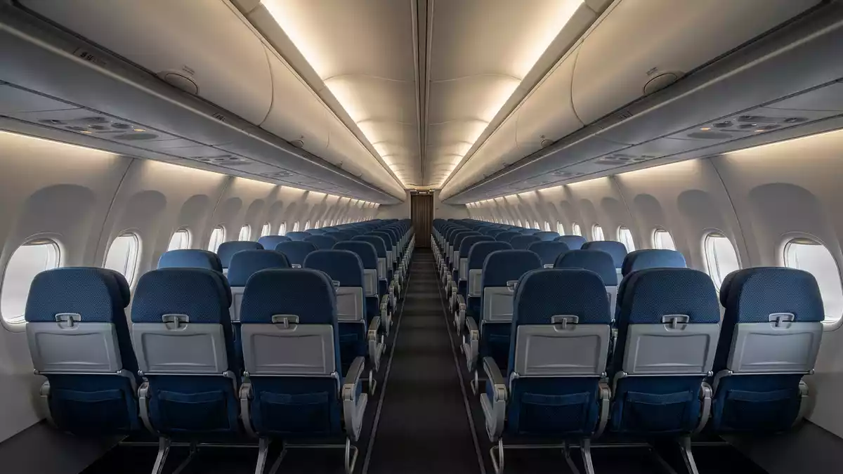 Fotorealistische Studioansicht von Flugzeugkabine in neutraler Produktdarstellung