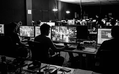 Schwarzweiss-Reportage mit Actionspiel zum Thema Grand Theft Auto V, ISIN US8740541094, hoher Kontrast - Foto: THN