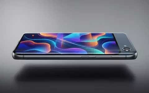 Fotorealistische Studioaufnahme von Smartphonevertrag zum Thema Tele2 Handyvertrag, ISIN SE0000667891, klare Lichtfuehrung - Foto: THN
