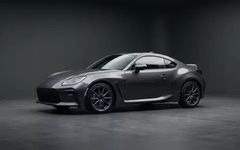 Fotorealistische Studioaufnahme von Sportcoupé zum Thema Subaru BRZ, ISIN JP3401400001, klare Lichtfuehrung - Foto: THN