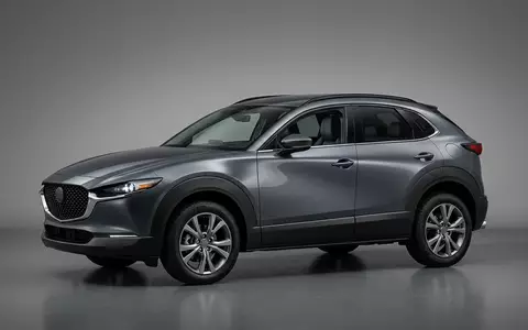 Fotorealistische Studioaufnahme von Kompakt-SUV zum Thema Opel Grandland, ISIN NL00150001Q9, klare Lichtfuehrung - Foto: THN