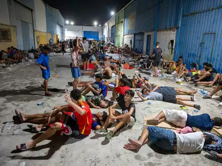 Besonders Kinder und Jugendliche sind in der spanischen Exklave verblieben. (Archivbild)  - Foto: Marcos Moreno/EUROPA PRESS/dpa
