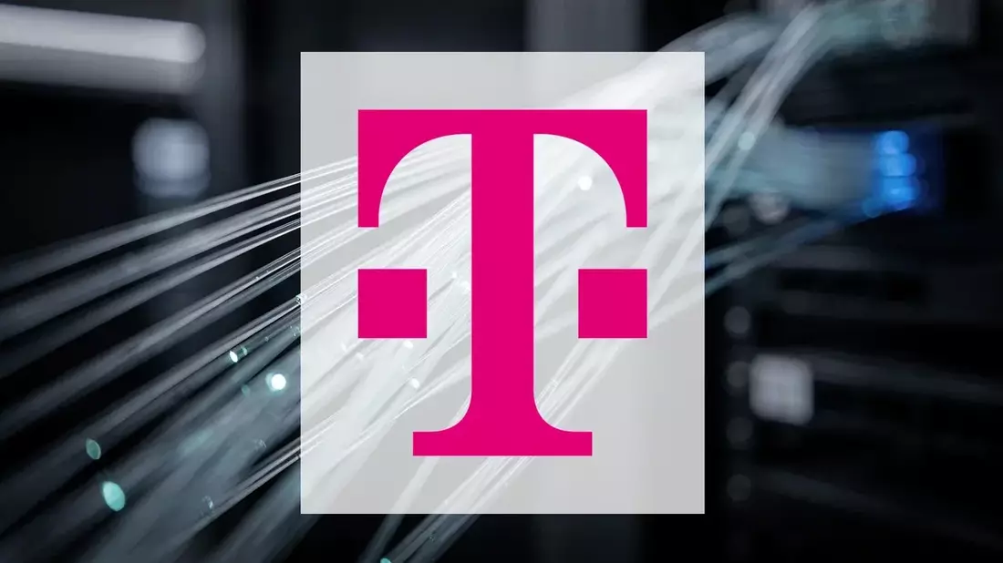 Deutsche Telekom's €5B Buyback Fails to Lift Stock Amid Market Jitters