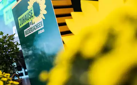 Die Grünen im niedersächsischen Landkreis Vechta ziehen ihre aktive Unterstützung für den Kandidaten zurück. (Symbolbild) - Foto: Michael Matthey/dpa