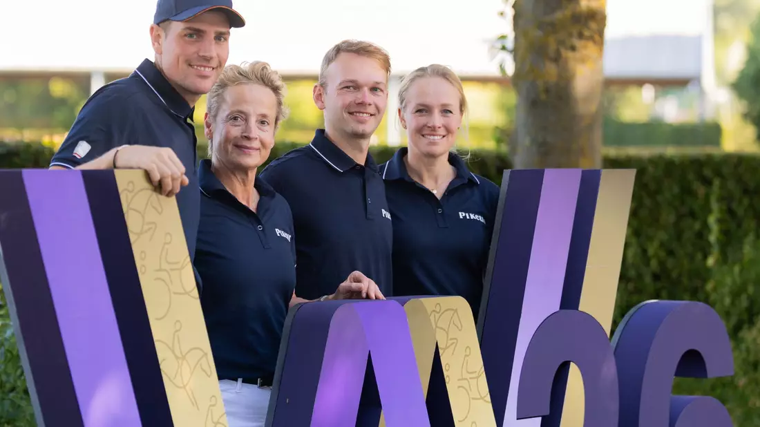 Das deutsche Team will eine Medaille. - Bild: Rolf Vennenbernd/dpa