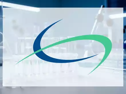 Moderne Laboreinrichtung mit medizinischen Forschungsgeräten zur Darstellung von pharmazeutischer Innovation. - Foto: über boerse-global.de