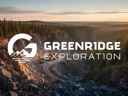 Weite, raue Wildnis bei Sonnenaufgang, die das Potenzial geologischer Ressourcen in einer unberührten Naturlandschaft darstellt. - Foto: über boerse-global.de