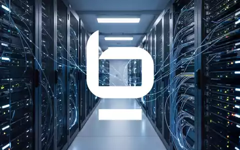 Moderne Serverinfrastruktur in einem europäischen Rechenzentrum mit blauer Beleuchtung. - Foto: über boerse-global.de