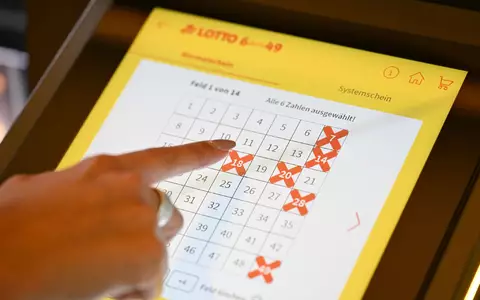 Welche Zahlen führen zum Hauptgewinn? Die nächste Lotto-Ziehung steht an. (Symbolbild) - Foto: Bernd Weißbrod/dpa