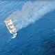 Die Passagiere und Crew sind laut Behördenangaben in Sicherheit. - Bild: BASARNAS/BASARNAS/AP/dpa