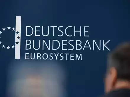 Bei der Bundesbank sorgt eine Sparmaßnahme für Ärger (Archivbild) - Foto: Hannes P. Albert/dpa