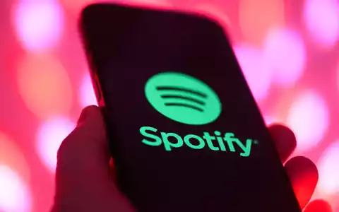 Spotify möchte den Vormarsch der KI-Musik eindämmen. (Symbolbild) - Foto: Robert Michael/dpa