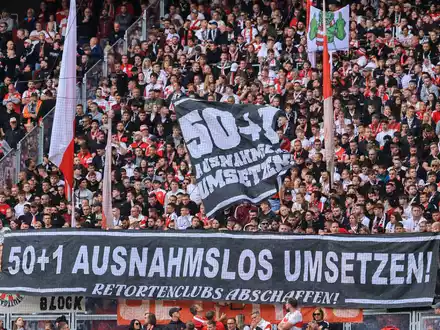 Die Meinung vieler Fans zur 50+1-Regel ist klar. (Archivbild) - Foto: Jan Woitas/dpa