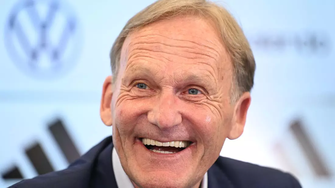 Ligapräsident Hans-Joachim Watzke freut sich über die Stellungnahme des Kartellamts. (Archivbild) - Bild: Florian Wiegand/dpa