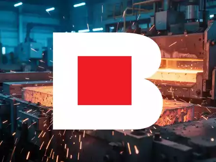 Industrielle Metallverarbeitung mit glühendem Metall in einer modernen Produktionsanlage. - Foto: über boerse-global.de