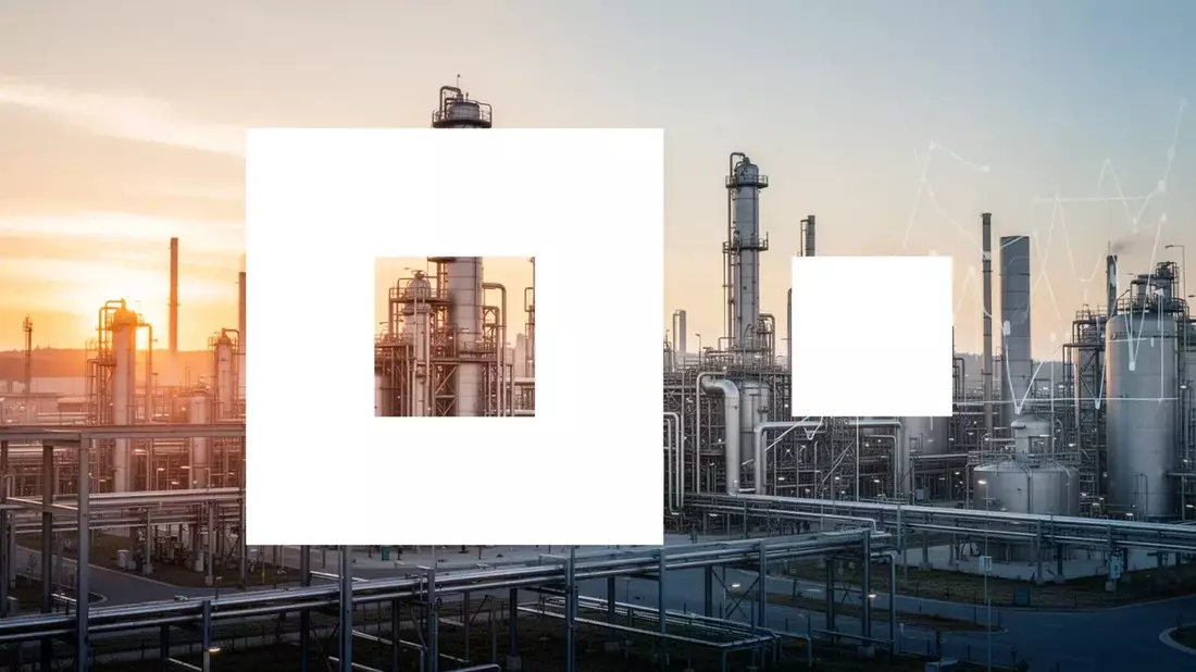 BASF Stock Nears Key €55 Resistance as Buyback and Strong Q2 Fuel Rally