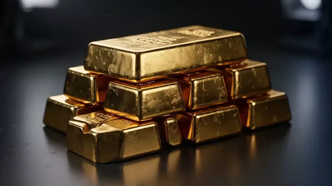 Gold Hits 2-Month High as China Buying Meets Weak US Jobs Data
