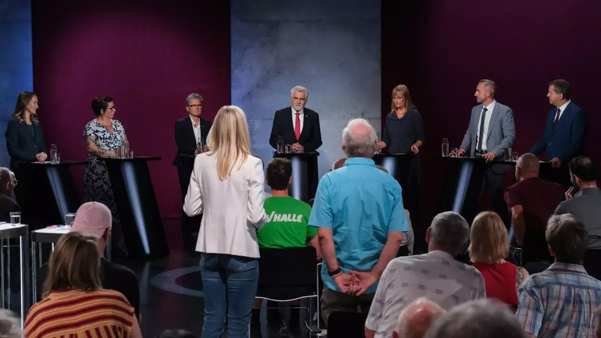 Die Spitzenkandidaten zur Landtagswahl in Sachsen-Anhalt stellten sich den Fragen aus dem Publikum.  - Bild: Klaus-Dietmar Gabbert/dpa