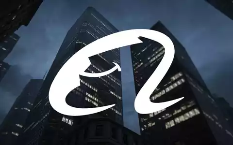 Abstrakte Darstellung eines modernen Bürogebäudes bei Dämmerung, das eine angespannte finanzielle und rechtliche Atmosphäre symbolisiert. - Foto: über boerse-global.de