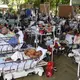 Rund 3.500 Menschen wurden verletzt. - Bild: Santiago Saldarriaga/AP/dpa