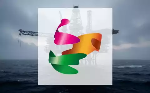 Ölplattform in der Nordsee bei bewölktem Dämmerlicht als Symbol für die Energiebranche. - Foto: über boerse-global.de