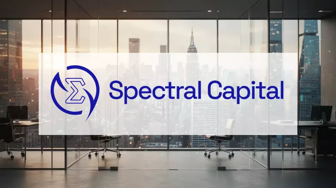 Spectral Capital: Quartalszahlen übertreffen Erwartungen, Prognose deutlich angehoben