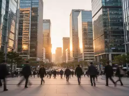 Moderne Skyline von Seoul im warmen Licht, die den Aufschwung am Finanzmarkt symbolisiert. - Foto: über boerse-global.de